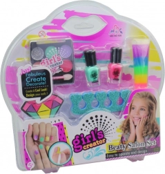 Studioul de cosmetică și unghii MaDe pentru fete