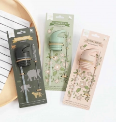 A Little Lovely Company set de capac, periuță și pai pentru sticla din inox 350 ml – Animale