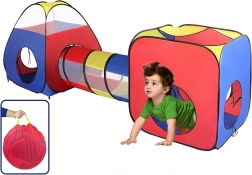 Cort cu trei elemente cu cub, tunel și iglu