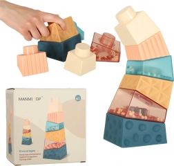 Turnul senzorial Montessori din cuburi de construcție