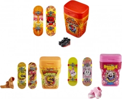 Cutie HOT WHEELS pentru fingerboard-uri – 2 fingerboard-uri și pantofi de skate detașabili