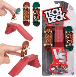 Set Tech Deck VS Series Krooked fingerboard cu obstacol, 2 buc