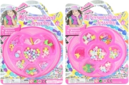 Mărgele de diferite forme și dimensiuni