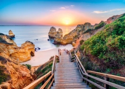 Puzzle DINO Plaja Camilo 2000 piese