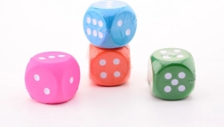 Cuburi de joc din spumă, mărime medie