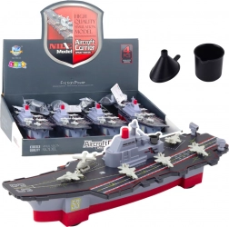 Navă militară cu propulsie și efecte de apă