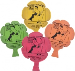 Perna care pârâie Goki (mix de culori)