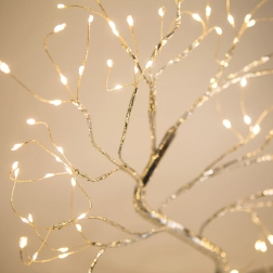 Decorațiune de masă LED în formă de copac, cu lumină albă caldă