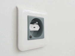 Protecție priză electrică albă