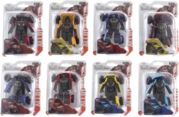 Robot metalic transformabil în mașină