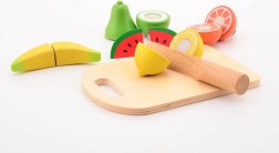 Fructe din lemn cu tocător și cuțit