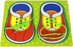 Jucărie educativă din lemn Învățăm să legăm șireturile