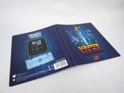 Album de colecție pentru cartonașe cu arme SCRATCH WARS A5