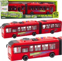 Autobuz articulat 1:16 cu lumini, sunete și uși care se deschid – roșu