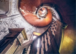 Locuri pierdute: scară în spirală – puzzle 1000 piese RAVENSBURGER