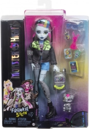 Păpușă Monster High Frankie Stein cu accesorii
