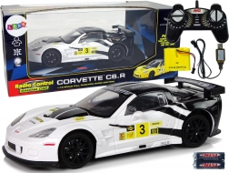Mașină RC CORVETTE C6.R 1:18 albă cu lumini 2.4 GHz