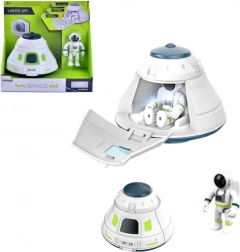 Stație spațială cu accesorii