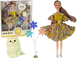 Păpușă din stofă Emily cu morișcele și pisicuță