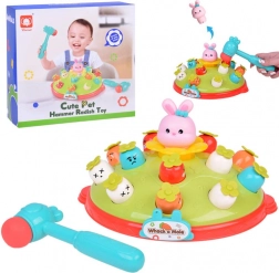 Lovește cu ciocanul - joc cu morcovi și iepuraș