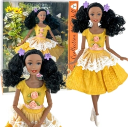 Woopie Royal păpușa Emi 32 cm în ținută la modă cu păr negru frumos