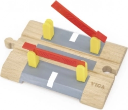 Trecere la nivel din lemn cu bariere, pe baterii