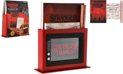 Set de scris Stranger Things cu suport și blocnotesuri