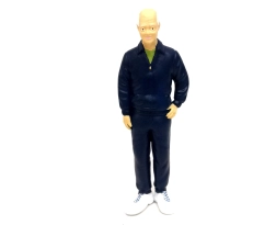 Figurină bărbat în trening 13,6 cm
