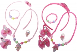 set la modă cu păpușă și accesorii pentru micile cochete