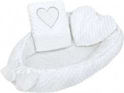 Cuibușor de lux pentru copii cu perniță și plăpumioară New Baby Minky Inimioară alb