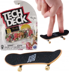 Tech Deck fingerboard PRIMITIVE RODRIGUEZ cu stickere