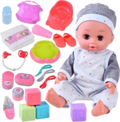 Păpușă interactivă cu funcții