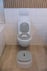 Set de antrenament FreeON 3 în 1 pentru învățarea la oliță și WC