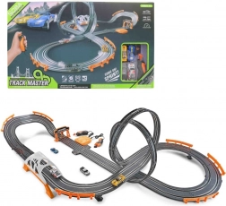 Pistă de curse auto cu lungimea de 615 cm