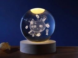 Lampă sferică din cristal cu pisică 8 cm