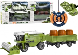 Combine agricol RC cu remorcă verde