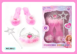 Set de accesorii pentru o mică prințesă – pantofi, tiară și baghetă magică