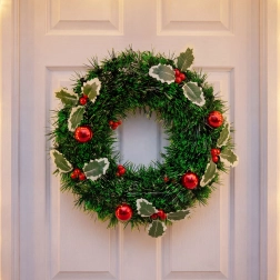 Coroană de Crăciun cu ilex și globuri decorative, 40 cm