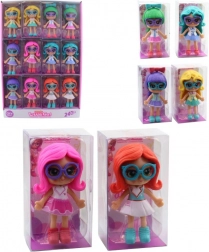 Păpușă cu ochelari