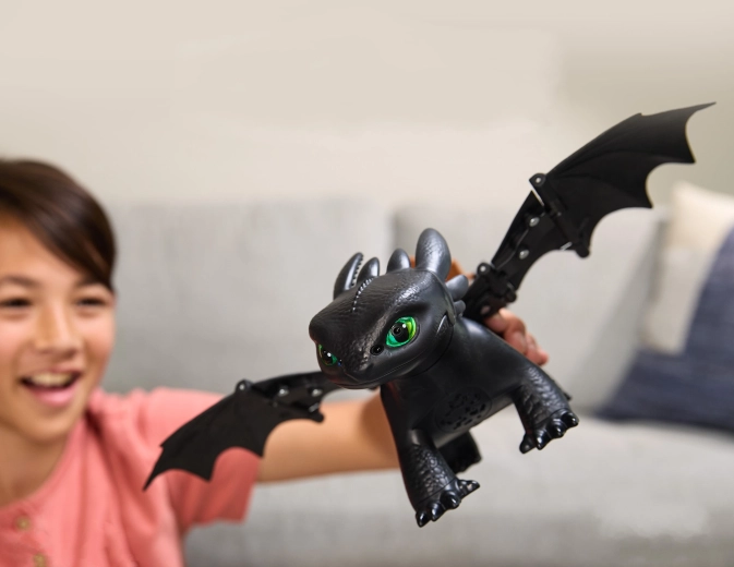 Aripi mobile pentru zbor dinamic