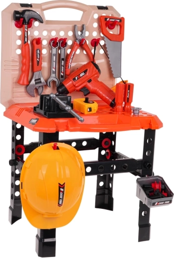 Atelier pentru copii cu unelte