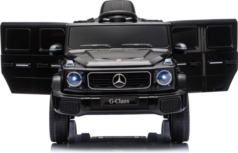 Uși rabatabile și aspect realist G-Class
