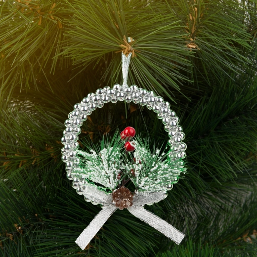 Coroană de Crăciun argintie, suspendată, 10 cm