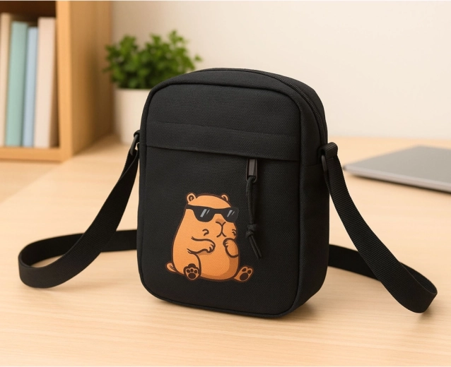 Trei buzunare sigure cu fermoar