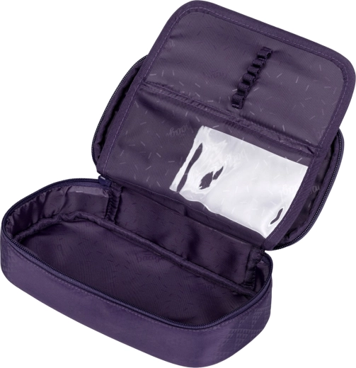 Compartiment principal spațios și clapetă dublă