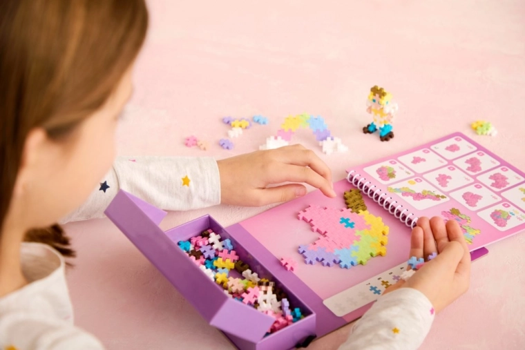 Cutie practică pentru acasă și în călătorii