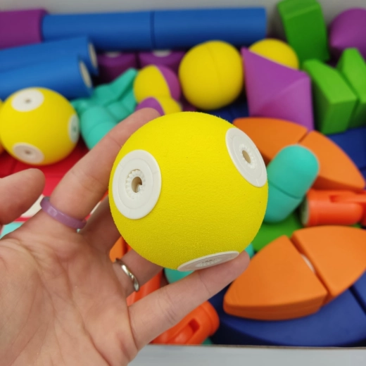 Spumă moale pentru joacă sigură și confortabilă