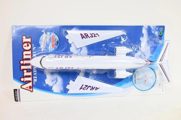 Avion de pasageri cu lumini și sunete