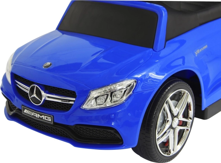 Construcție stabilă și design fidel Mercedes‑AMG