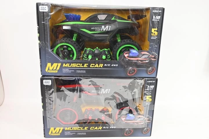Mașină off-road cu telecomandă M1 muscle car 4WD 1:12 cu lumini și sunet